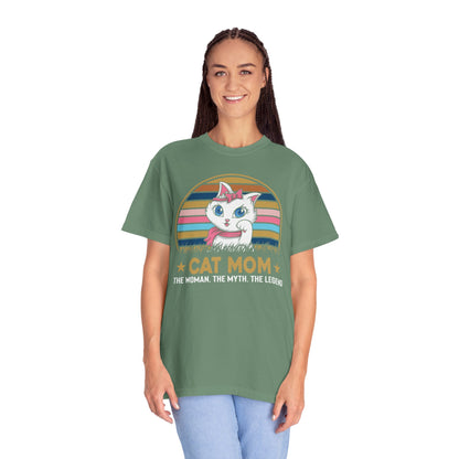 Cat Mom - T-Shirt