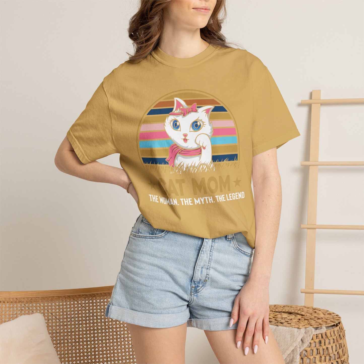 Cat Mom - T-Shirt