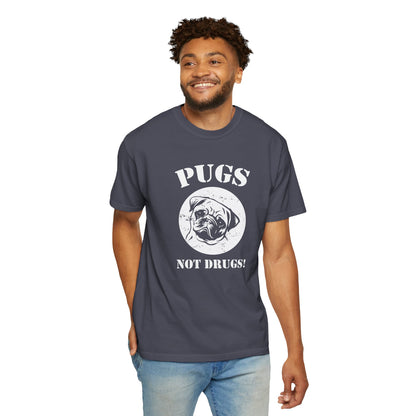 Pugs Not Drugs Dogs - T-Shirt