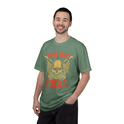 This Dad Rocks Dad - T-Shirt