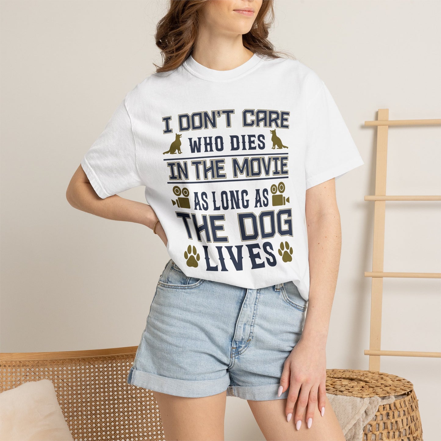 In The Movies Dogs - T-Shirt