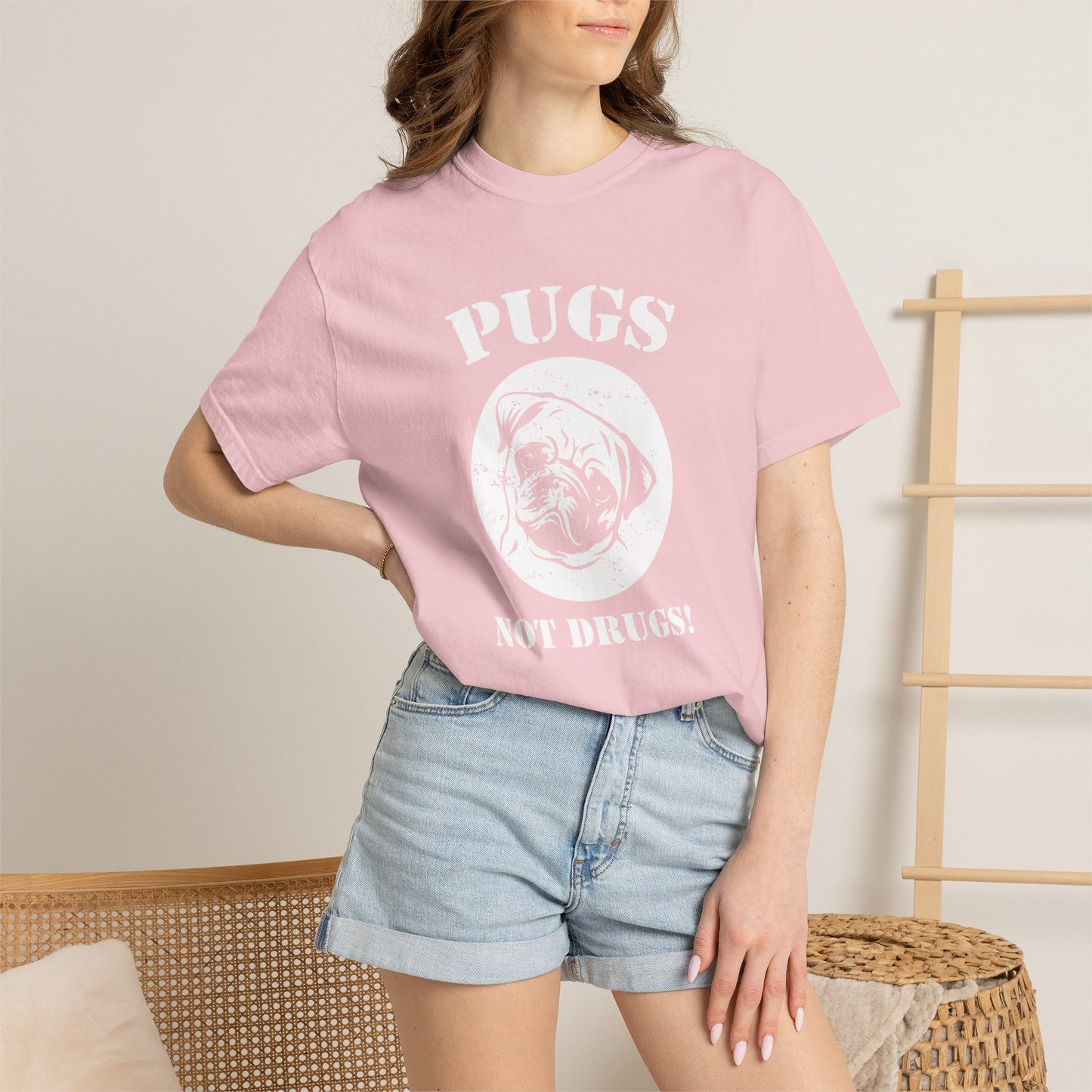 Pugs Not Drugs Dogs - T-Shirt