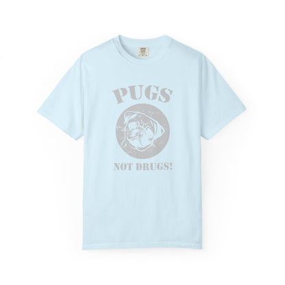 Pugs Not Drugs Dogs - T-Shirt