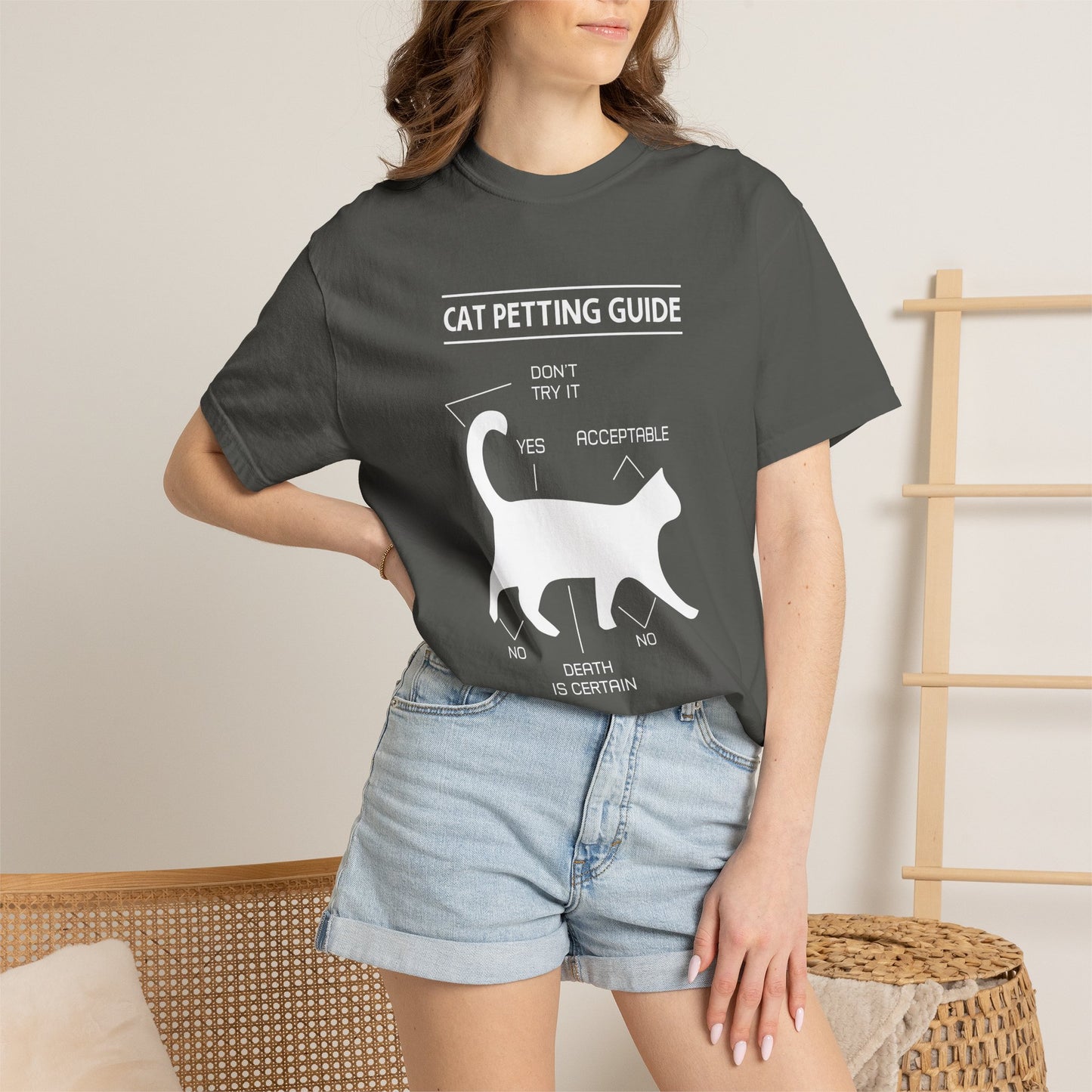Cat Petting guide - T-Shirt