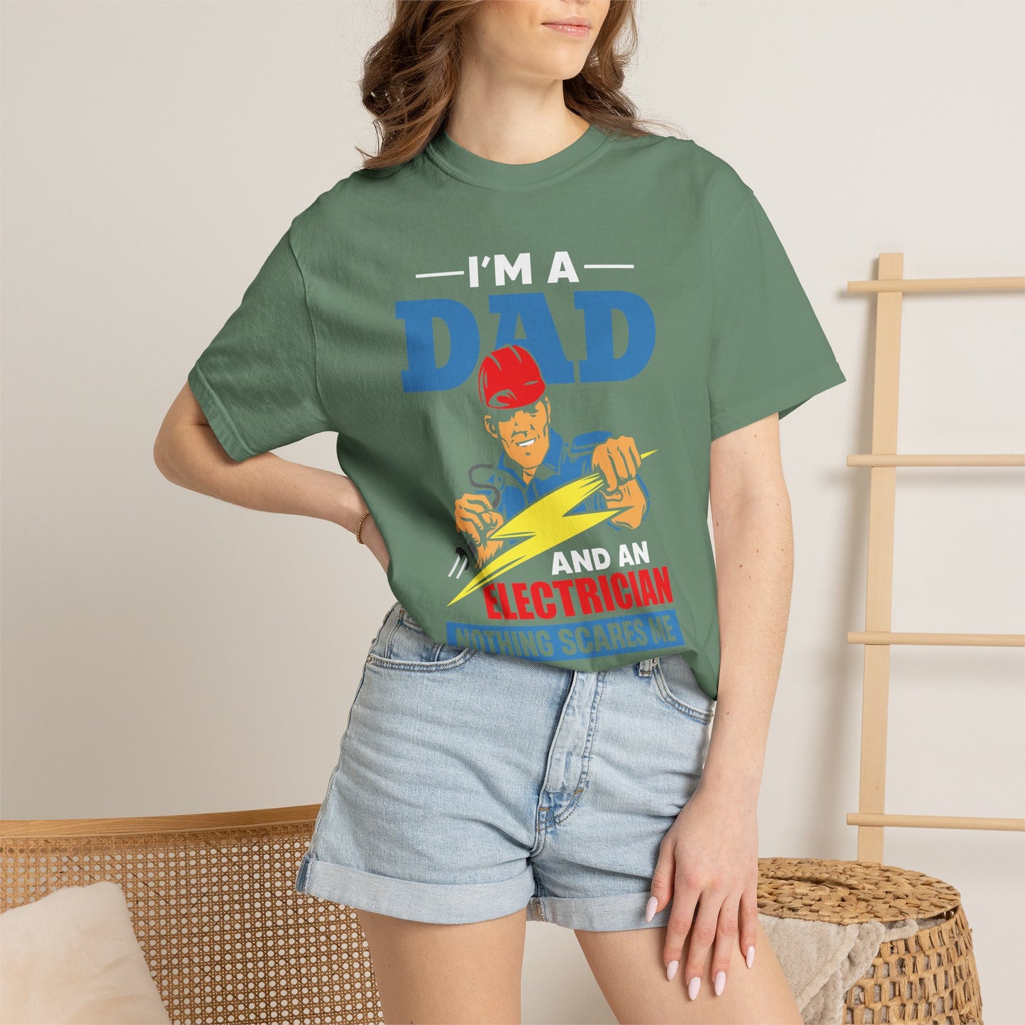 Electrician Dad - T-Shirt