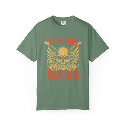 This Dad Rocks Dad - T-Shirt
