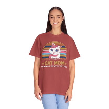 Cat Mom - T-Shirt