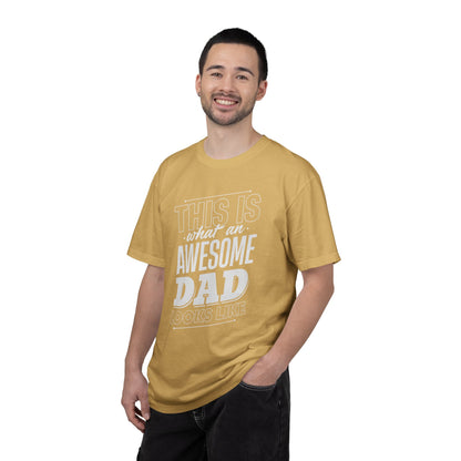 Awesome Dad - T-Shirt