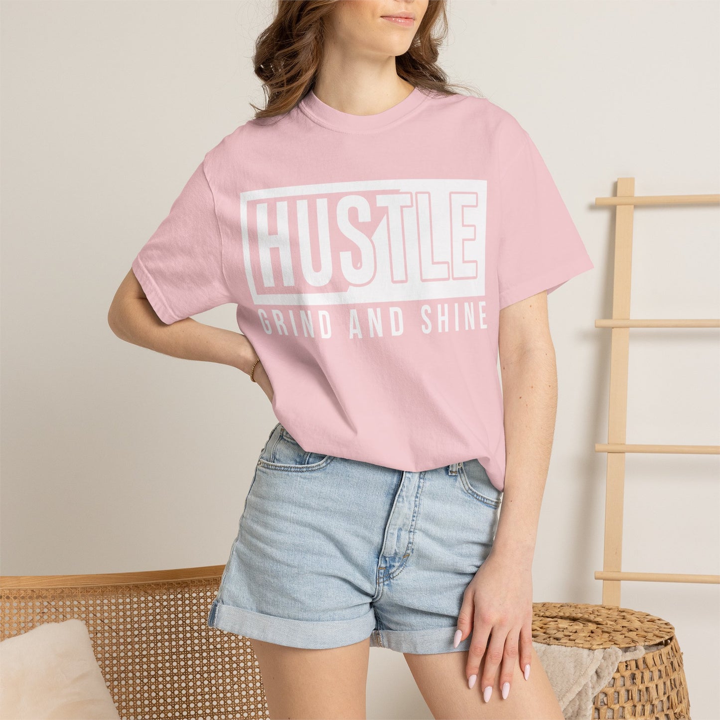 Hustle - T-Shirt