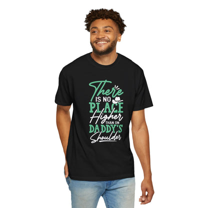 Daddys Shoulder Dad - T-Shirt