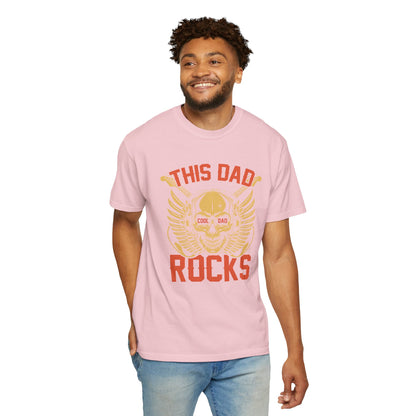 This Dad Rocks Dad - T-Shirt