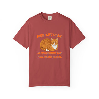 Sorry I Cant Go Cat - T-Shirt