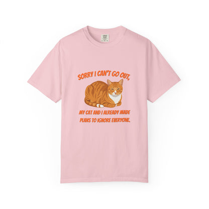Sorry I Cant Go Cat - T-Shirt