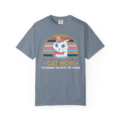 Cat Mom - T-Shirt