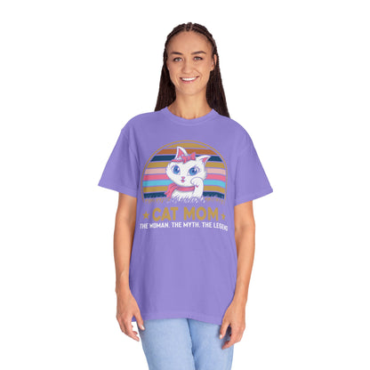 Cat Mom - T-Shirt
