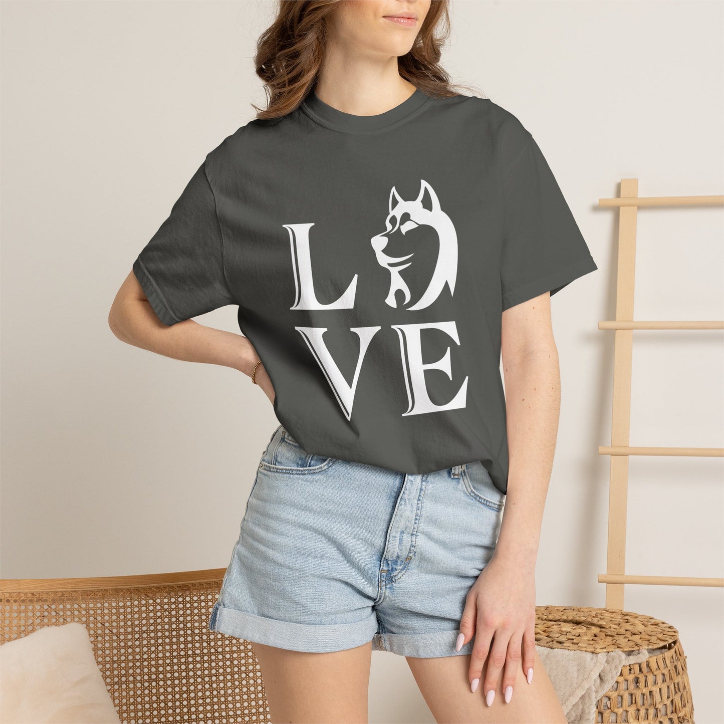 Love Husky Dogs - T-Shirt