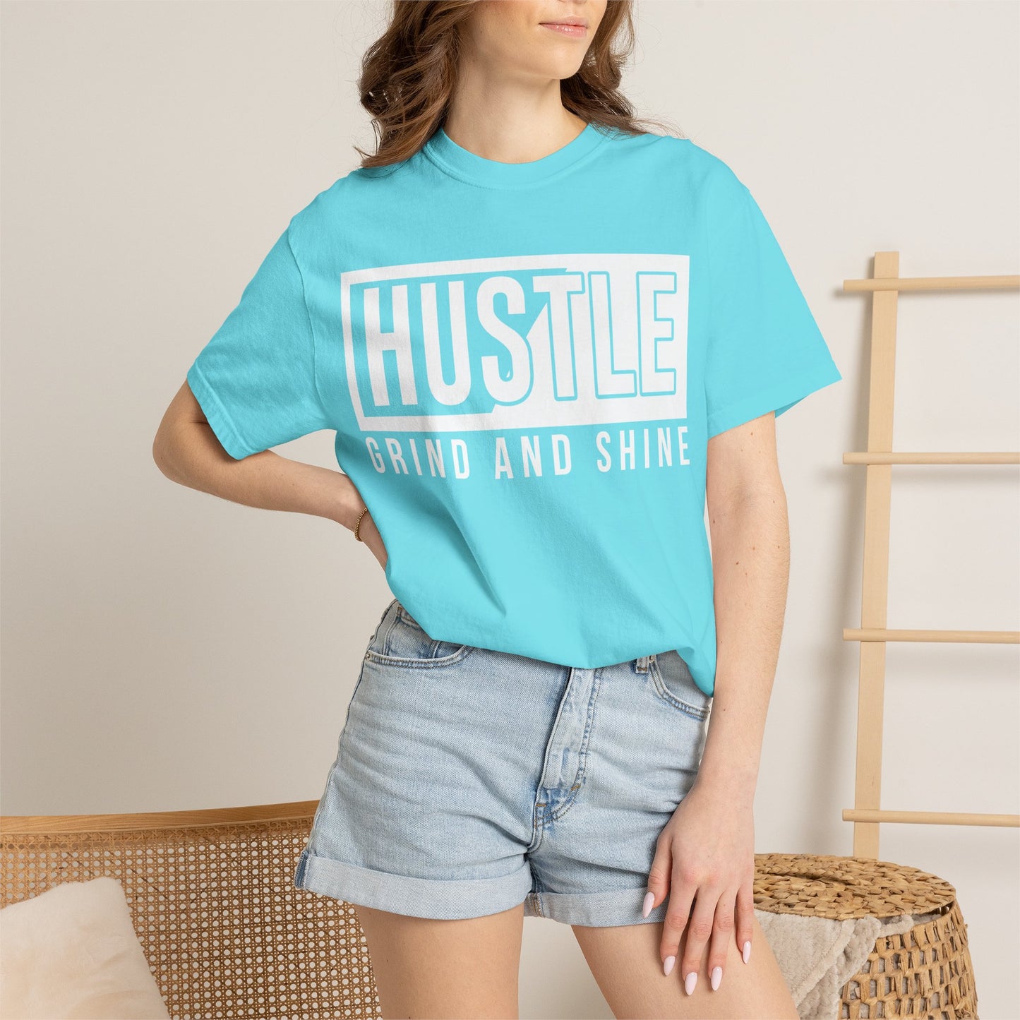 Hustle - T-Shirt