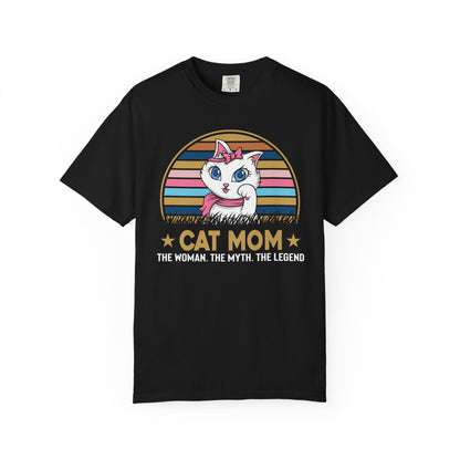 Cat Mom - T-Shirt
