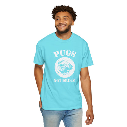 Pugs Not Drugs Dogs - T-Shirt