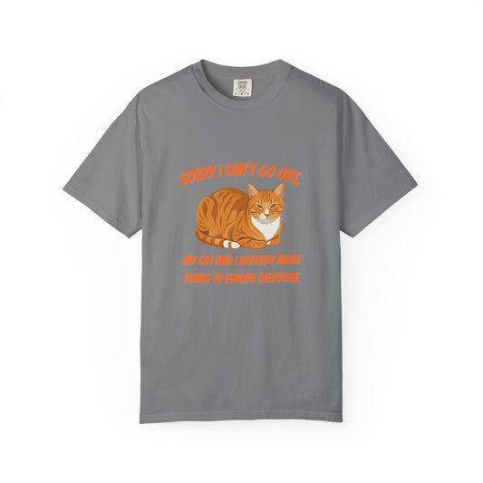 Sorry I Cant Go Cat - T-Shirt