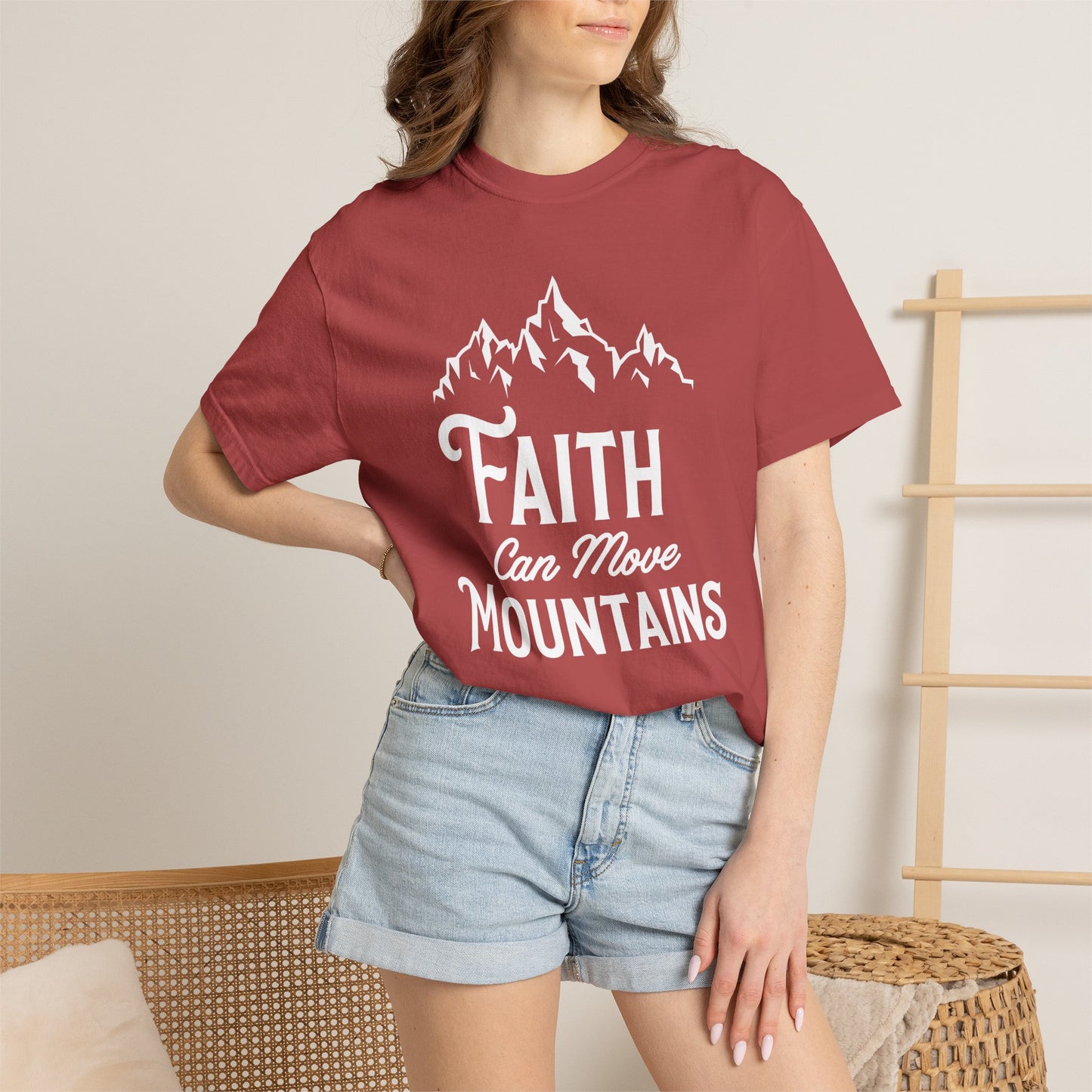 Faith Mountains Christian - T-Shirt