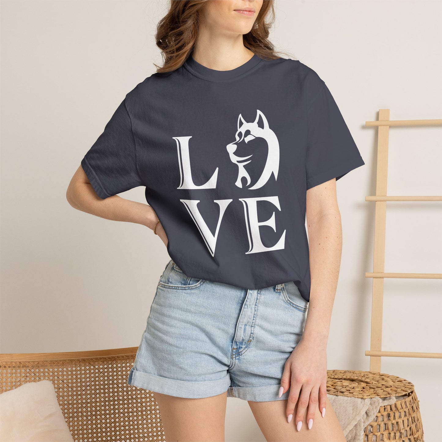 Love Husky Dogs - T-Shirt