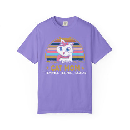 Cat Mom - T-Shirt
