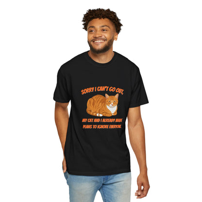 Sorry I Cant Go Cat - T-Shirt