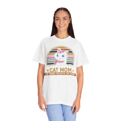 Cat Mom - T-Shirt