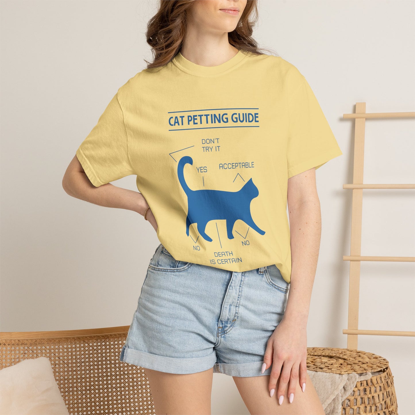Cat Petting guide - T-Shirt